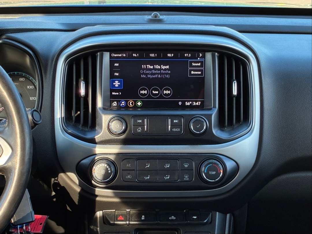 2019 Chevrolet Colorado LT - Image 16