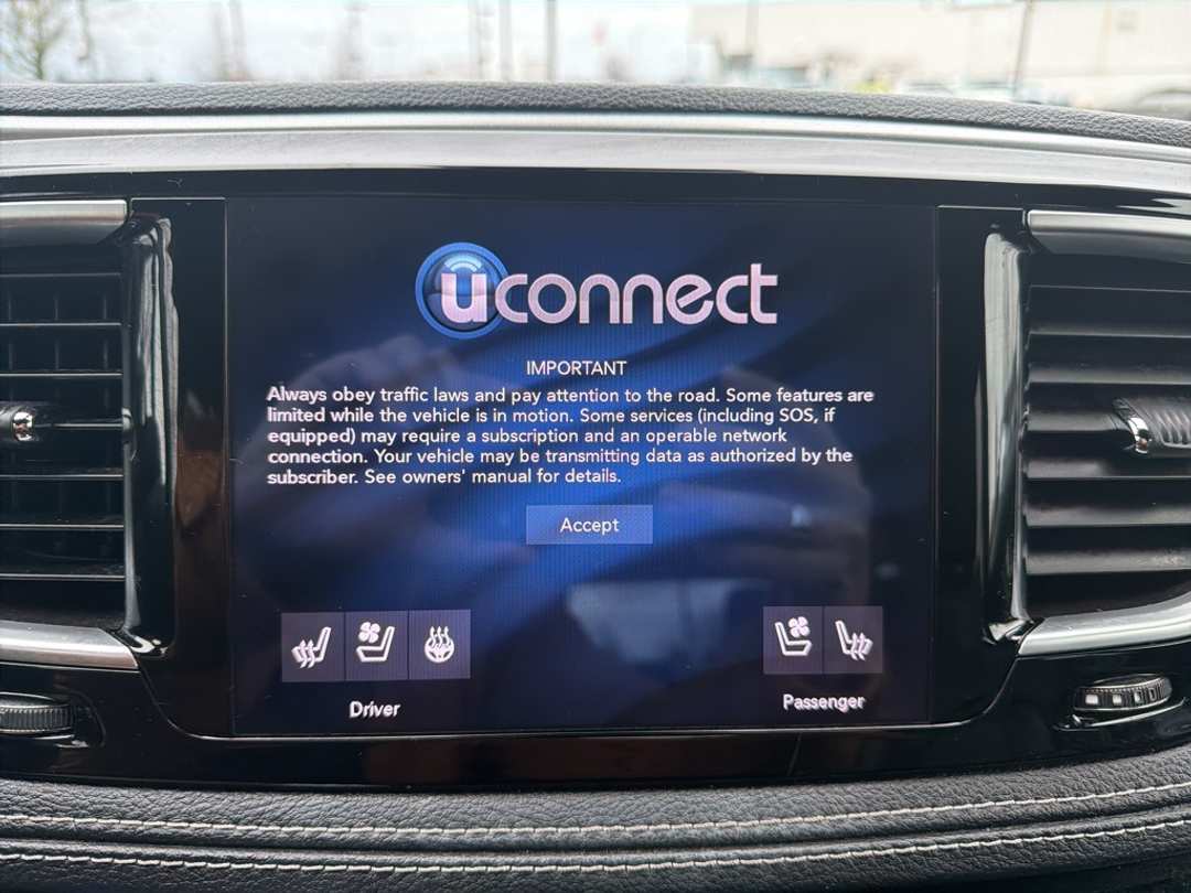 2019 Chrysler Pacifica Limited - Image 39