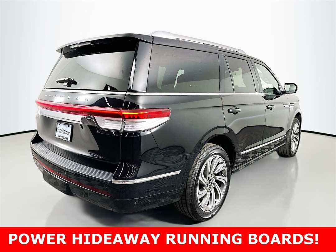 2023 Lincoln Navigator Reserve - Image 7