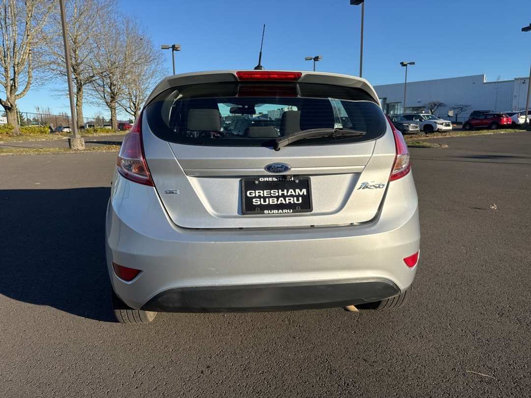 2018 Ford Fiesta SE - Image 6