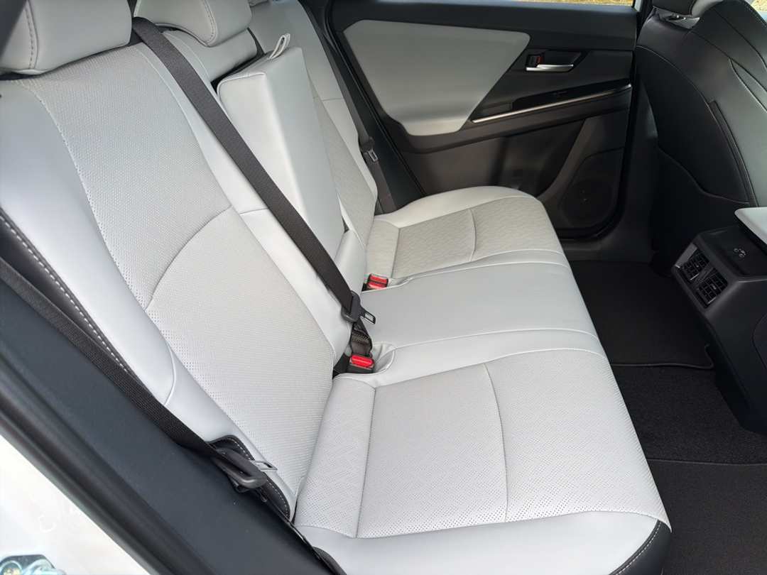 2026 Subaru Solterra Premium - Image 22