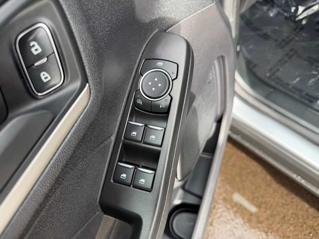 2022 Ford Escape SE - Image 14