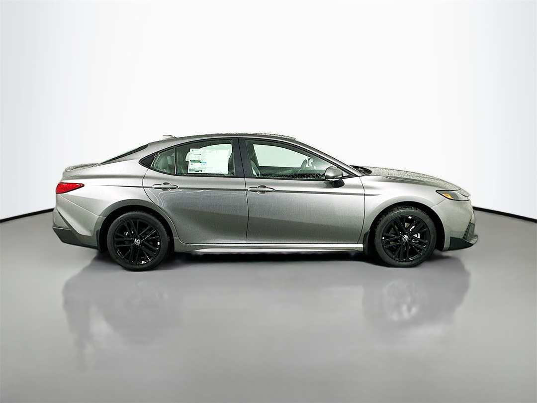 2026 Toyota Camry XSE - Image 8