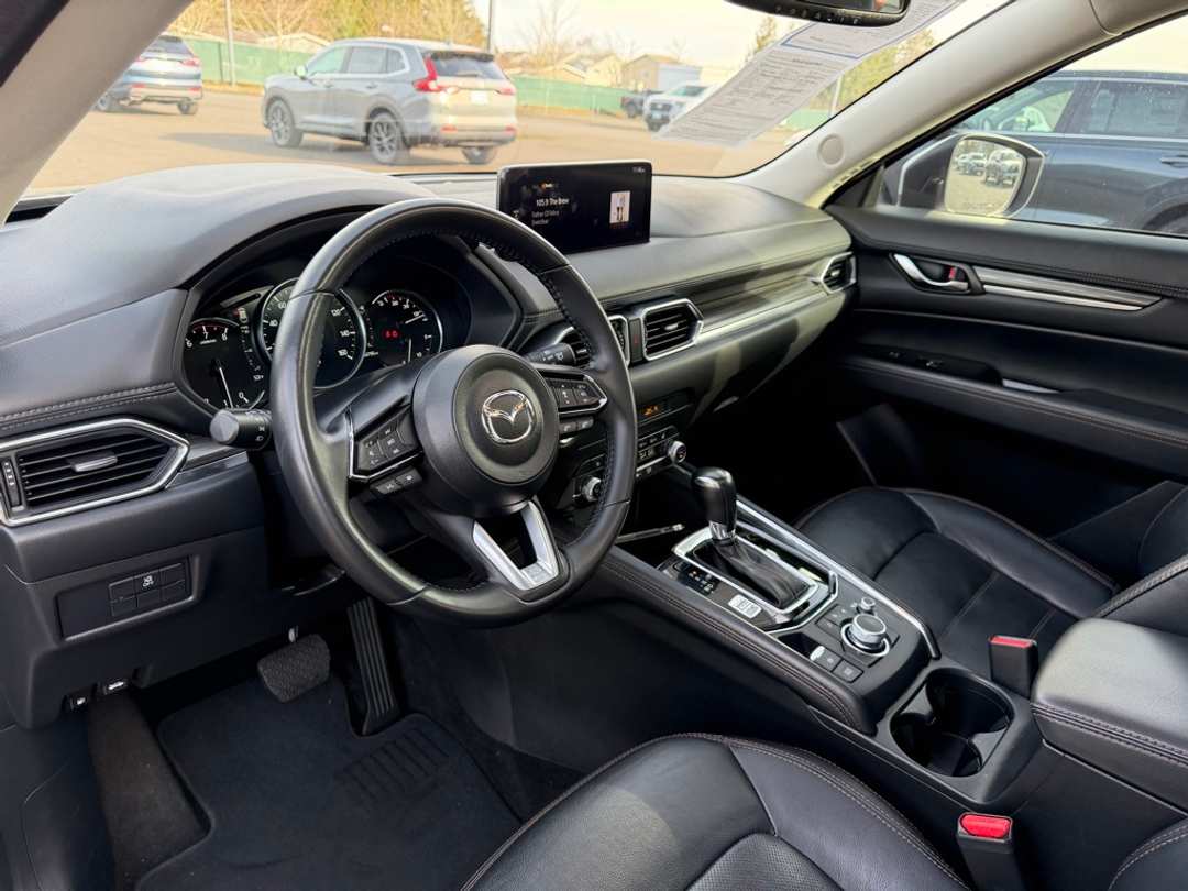 2023 MAZDA CX-5 2.5 S Premium Package - Image 16
