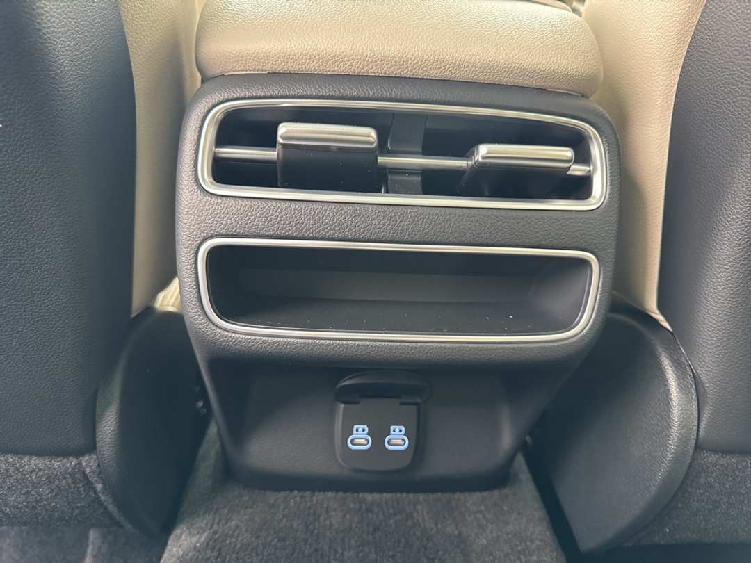 2026 Genesis Gv70 2.5T Advanced - Image 45