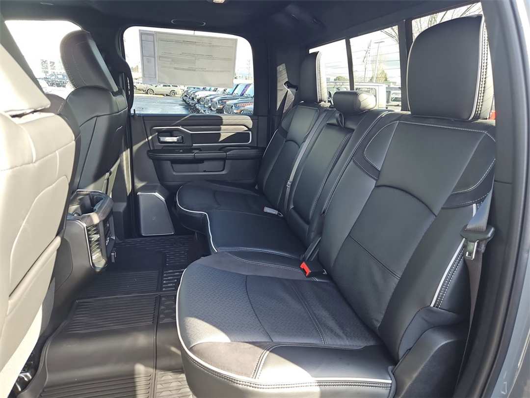 2026 Ram 3500 Laramie - Image 23