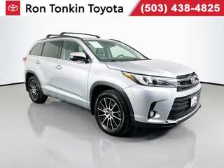 2017 Toyota Highlander SE