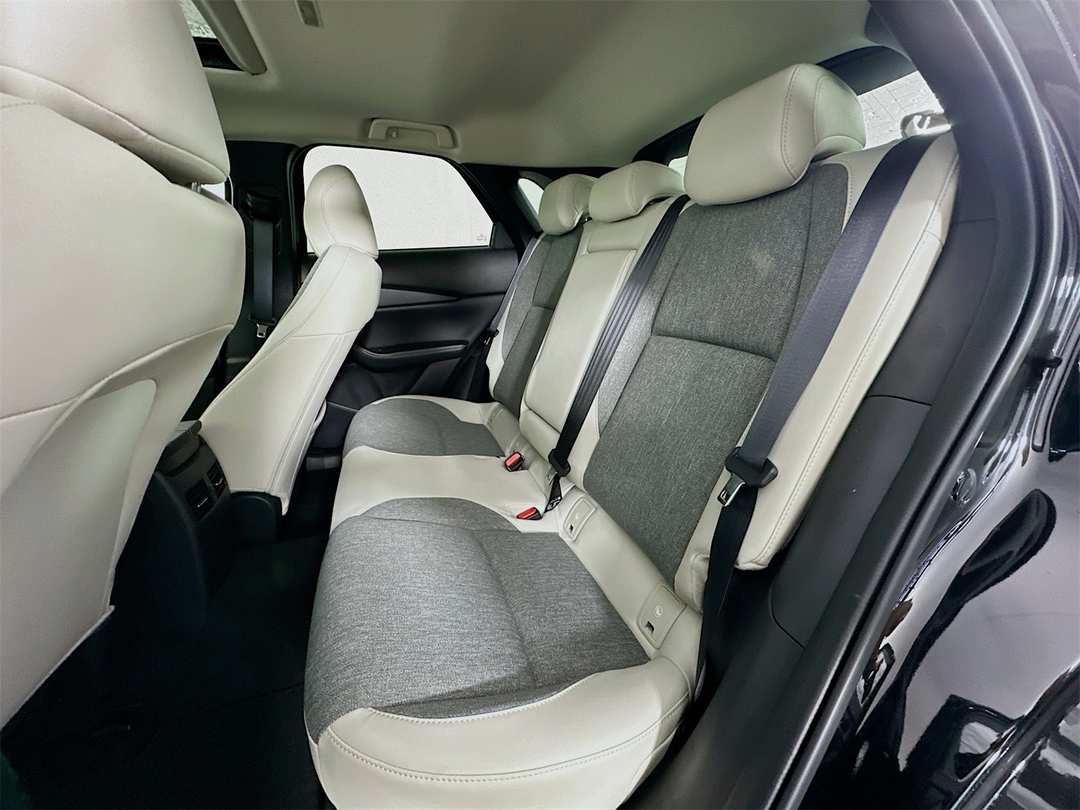2026 MAZDA Cx-30 2.5 S Aire Edition - Image 25