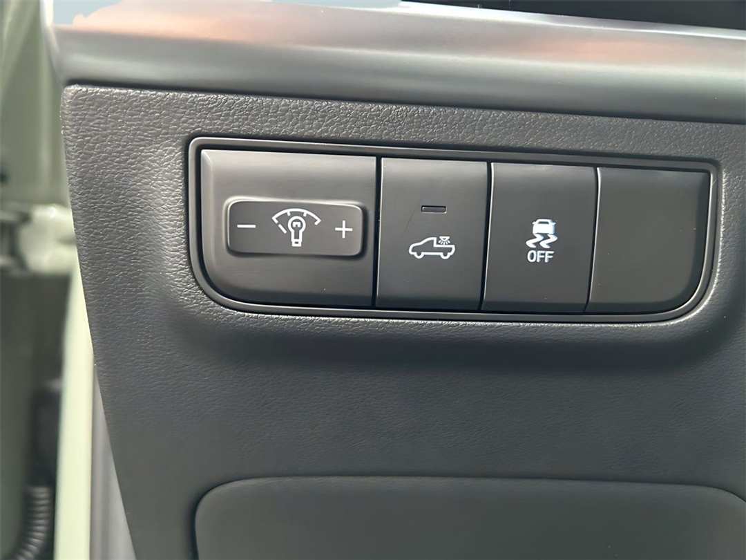 2026 Hyundai Santa Cruz SEL - Image 17