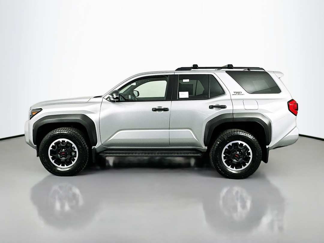 2026 Toyota 4Runner TRD OffRoad - Image 4