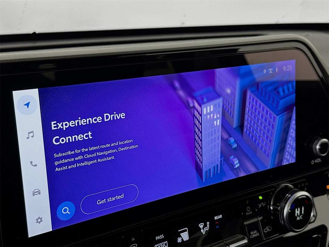 2026 Toyota Highlander Limited - Image 13