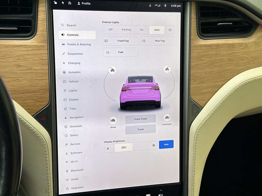 2018 Tesla Model X 100D - Image 19