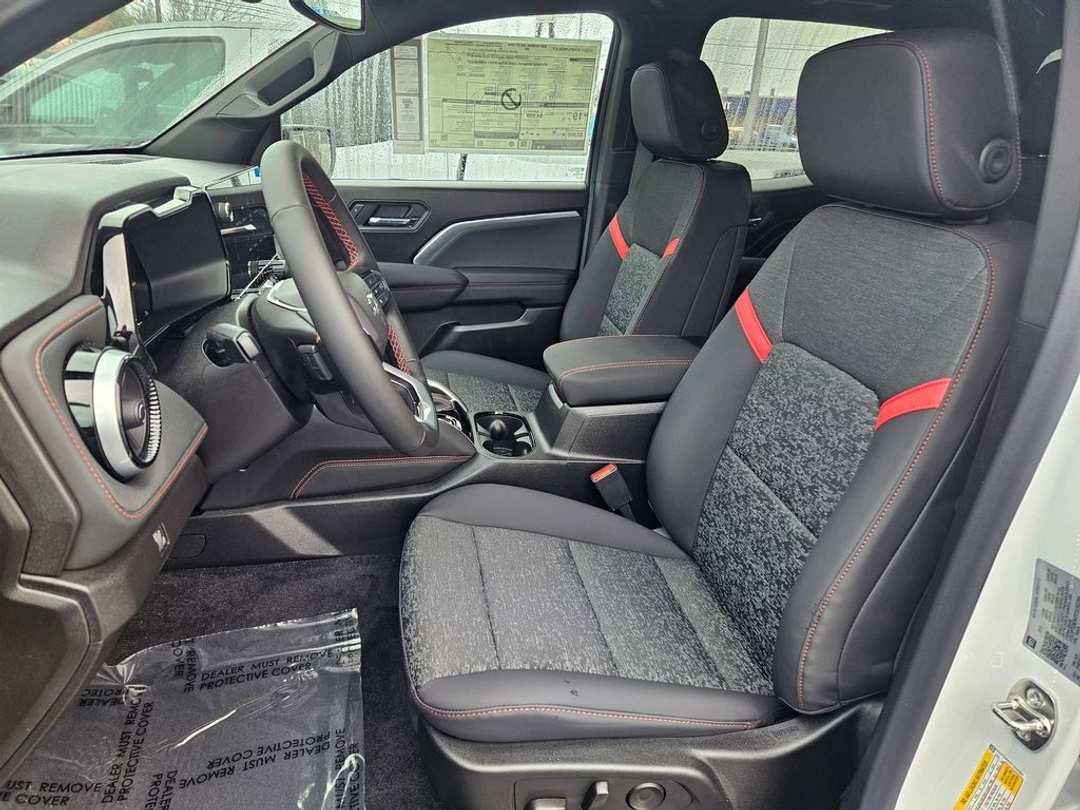 2026 Chevrolet Colorado Z71 - Image 14