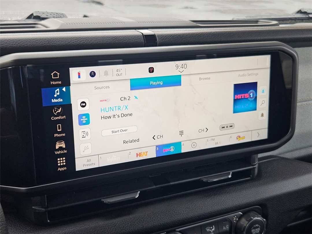 2026 Jeep Wrangler Sport - Image 20