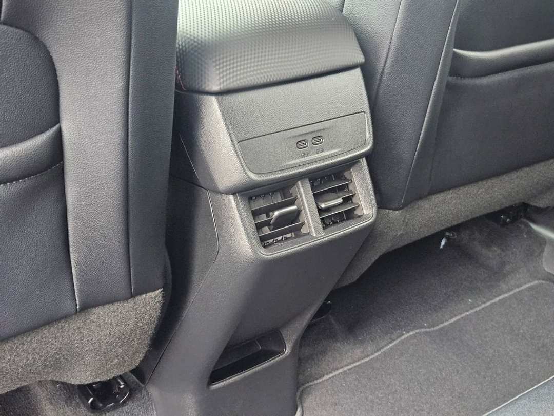 2026 Chevrolet Equinox RS - Image 29