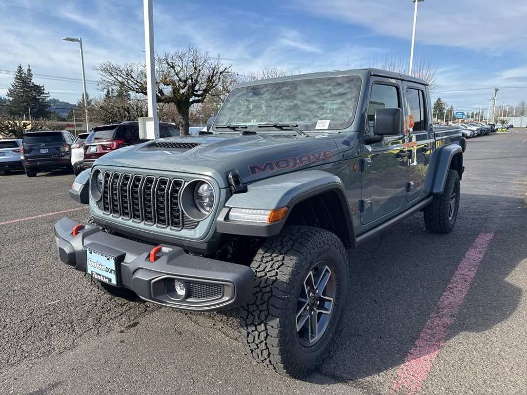 2026 Jeep Gladiator Mojave - Image 3