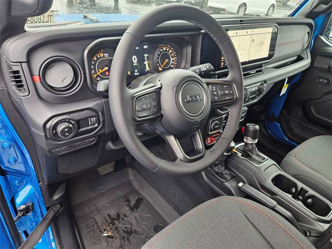 2026 Jeep Gladiator Rubicon - Image 13