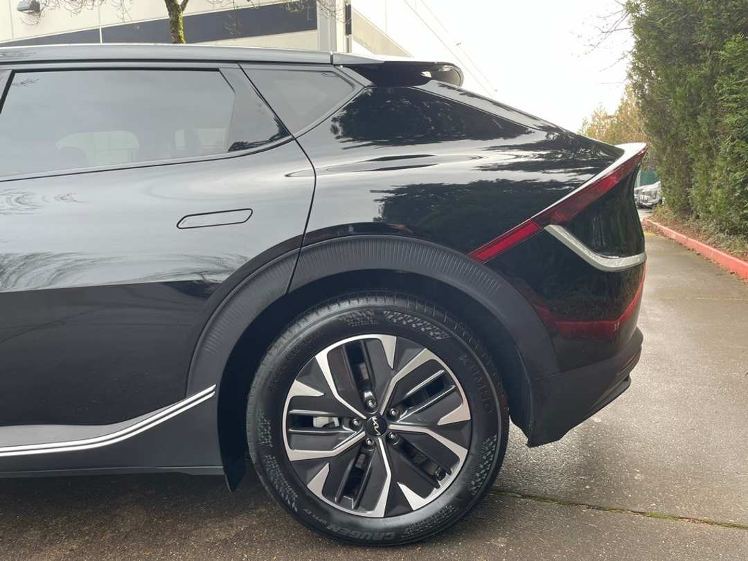 2024 Kia Ev6 Light - Image 8