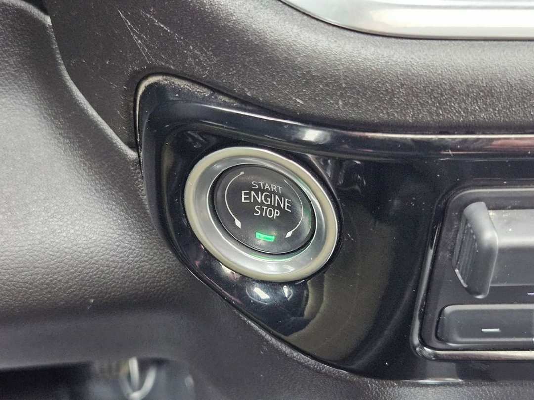 2024 Chevrolet Silverado 3500Hd LTZ - Image 17