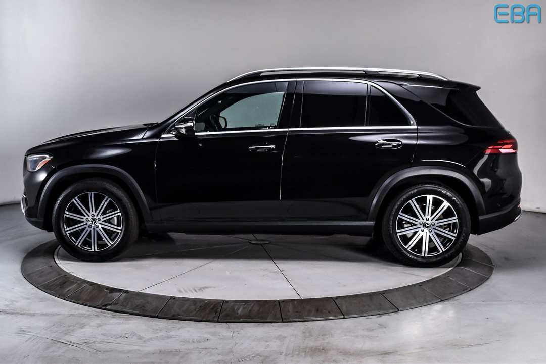 2025 Mercedes-Benz GLE GLE 450 - Image 3