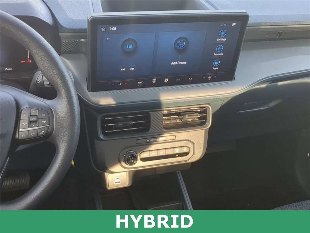 2025 Ford Maverick XL - Image 16