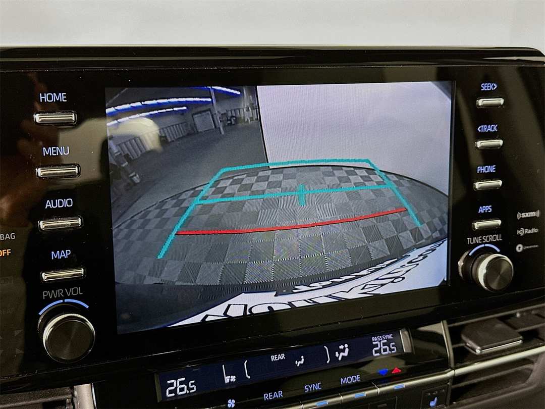 2022 Toyota Sienna XSE - Image 14