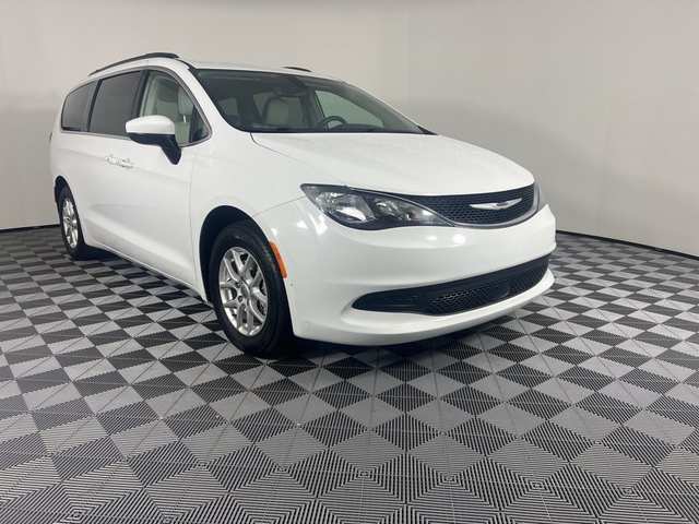 2021 Chrysler Voyager LXI