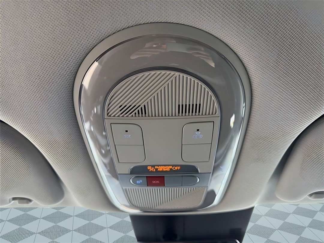 2026 Hyundai Ioniq 5 SEL - Image 27