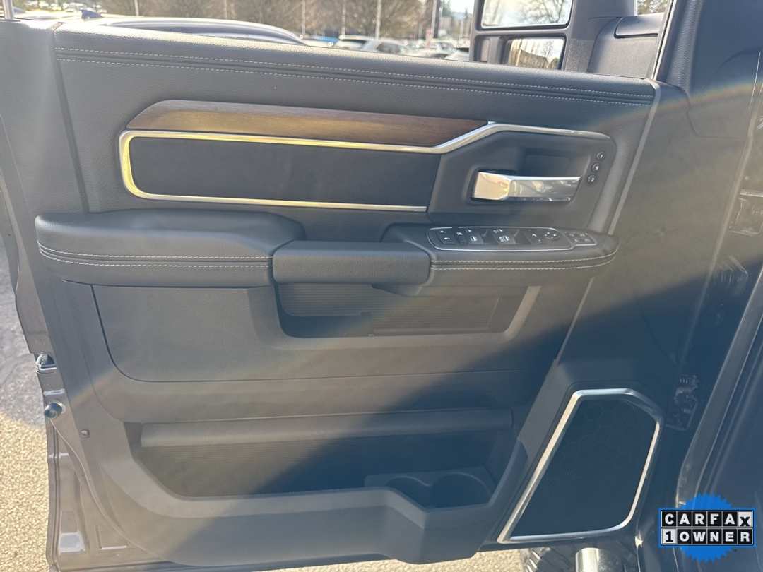 2024 Ram 2500 Laramie - Image 21