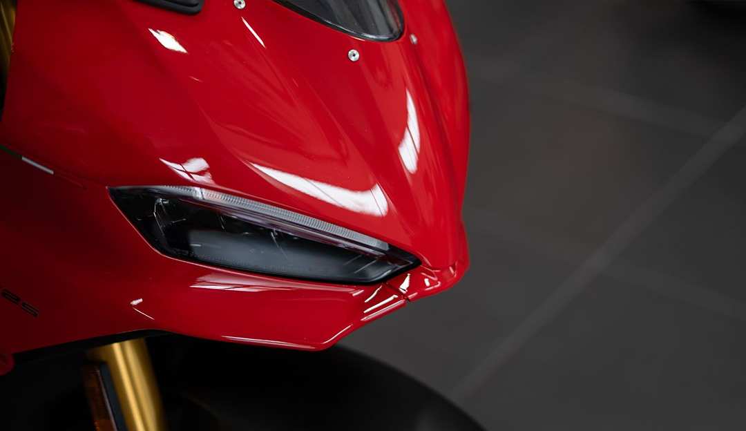 2026 Ducati Panigale V2 S - Image 6