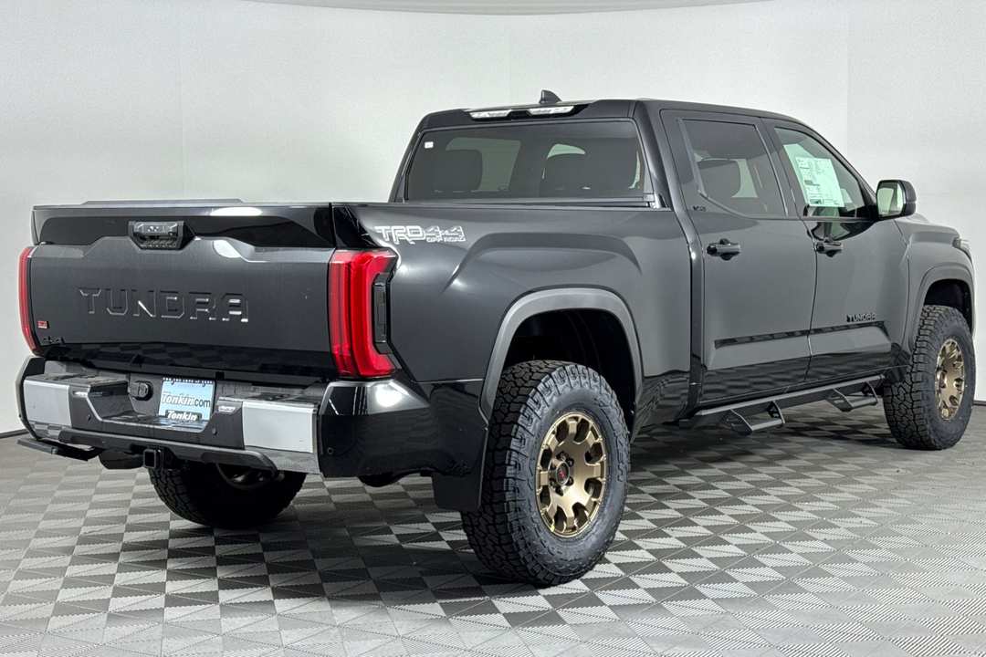 Toyota Tundra - Image 2