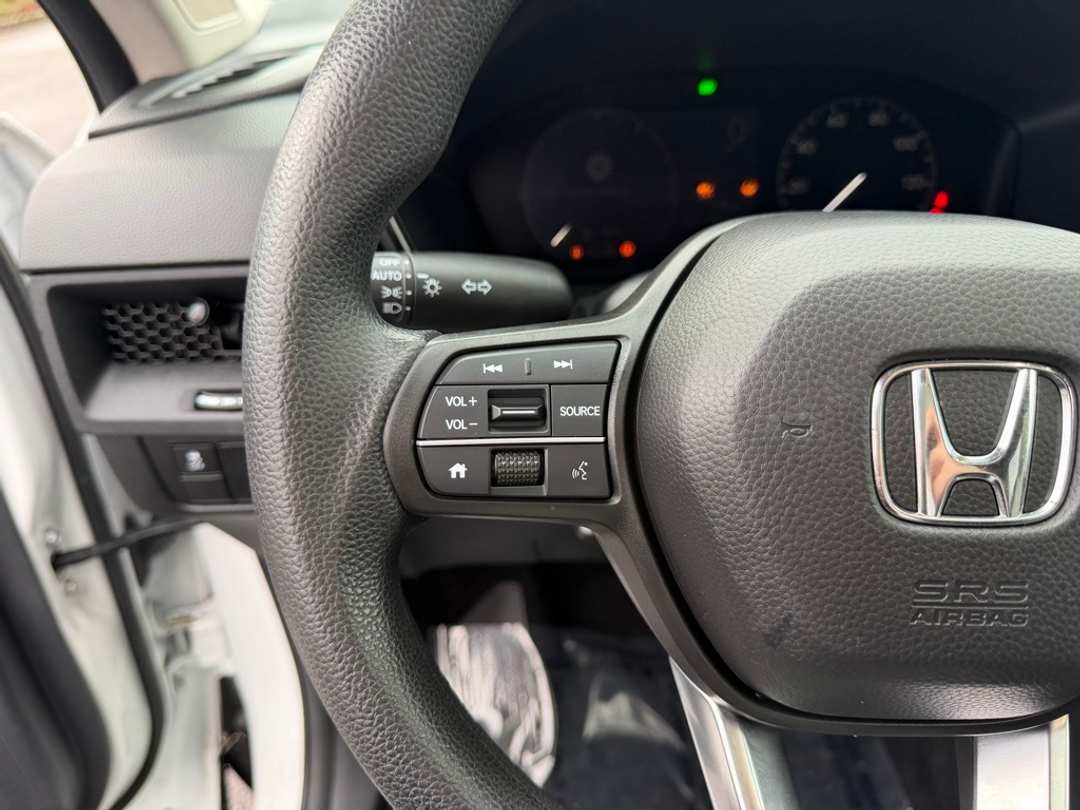 2023 Honda CR-V EX - Image 17