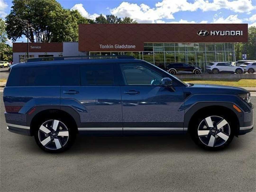 2026 Hyundai Santa Fe Limited - Image 9