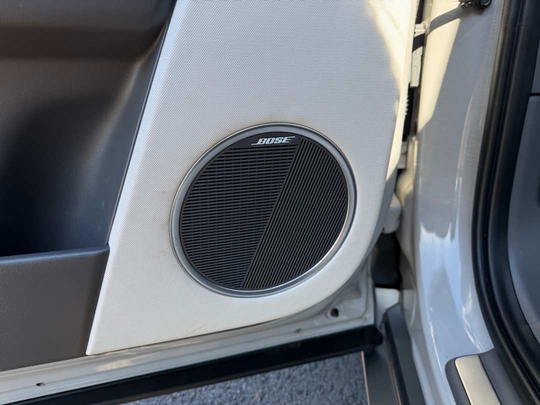 2024 Hyundai Ioniq 5 Limited - Image 14