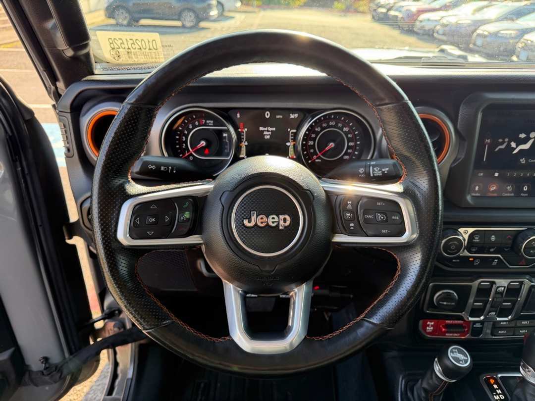2021 Jeep Gladiator Mojave - Image 19