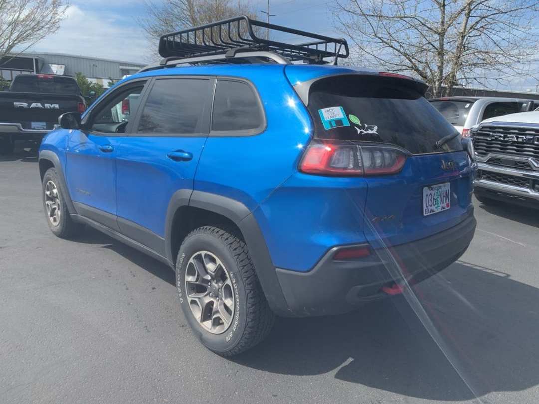 2020 Jeep Cherokee Trailhawk - Image 2