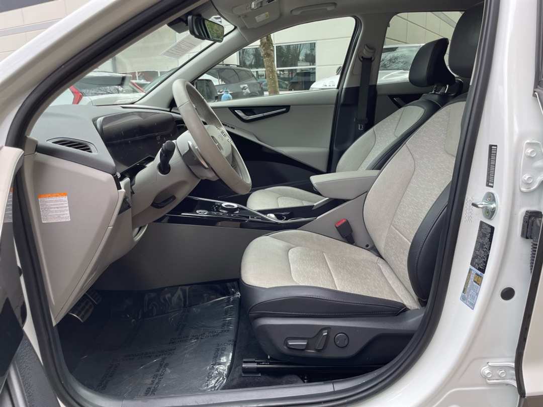 2023 Kia Niro Ev Wave - Image 16