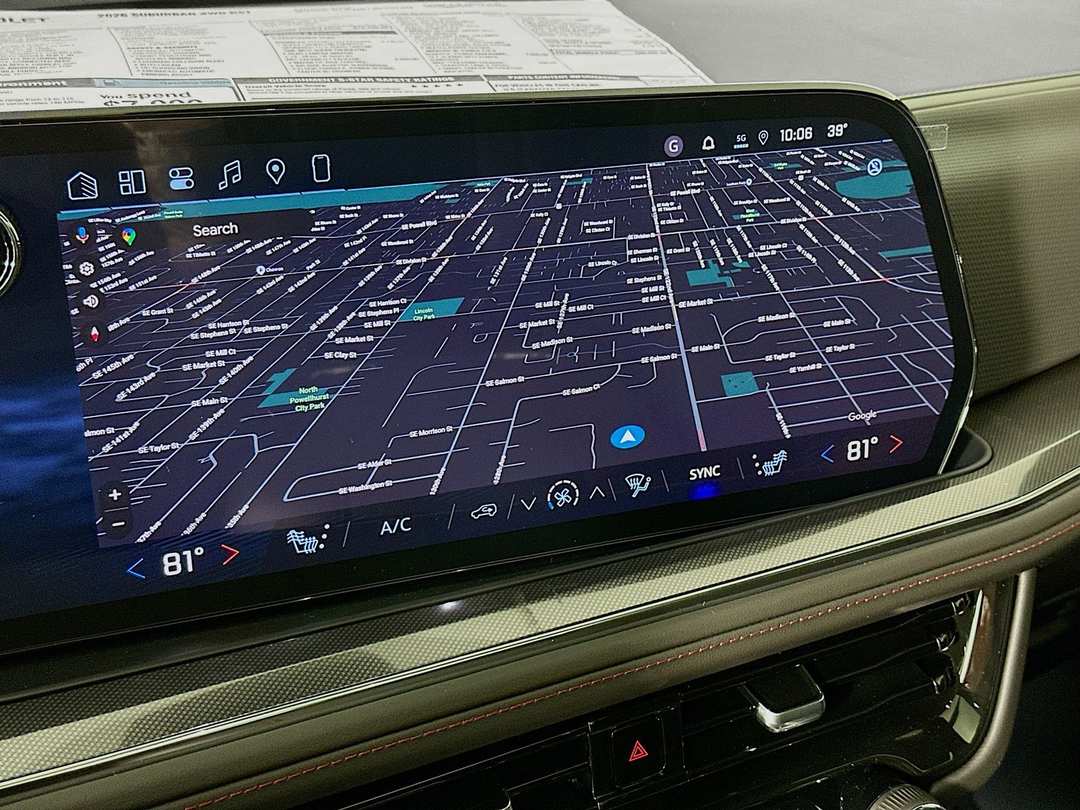 2026 Chevrolet Suburban RST - Image 13