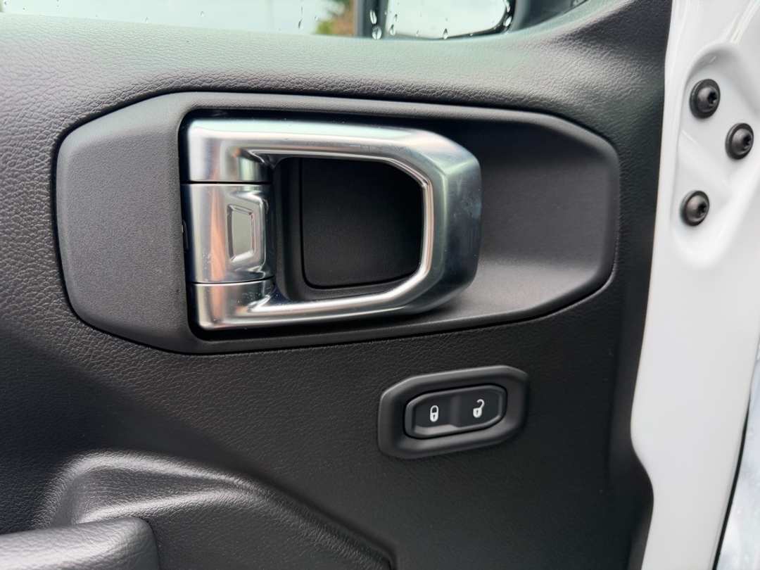 2026 Jeep Wrangler Sport - Image 13