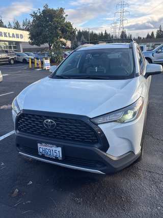 2023 Toyota Corolla Cross LE