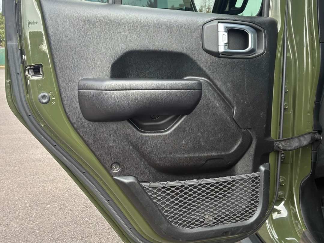 2021 Jeep Wrangler Unlimited Willys - Image 24