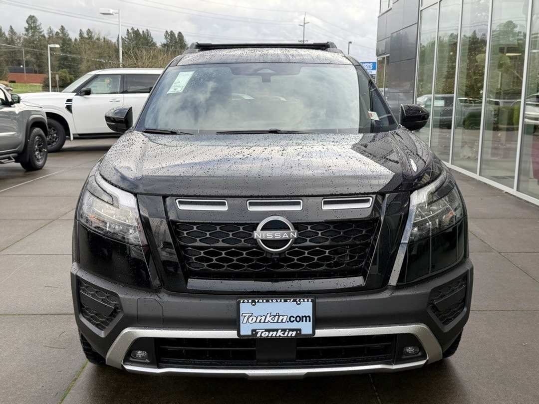 2025 Nissan Pathfinder Rock Creek - Image 3