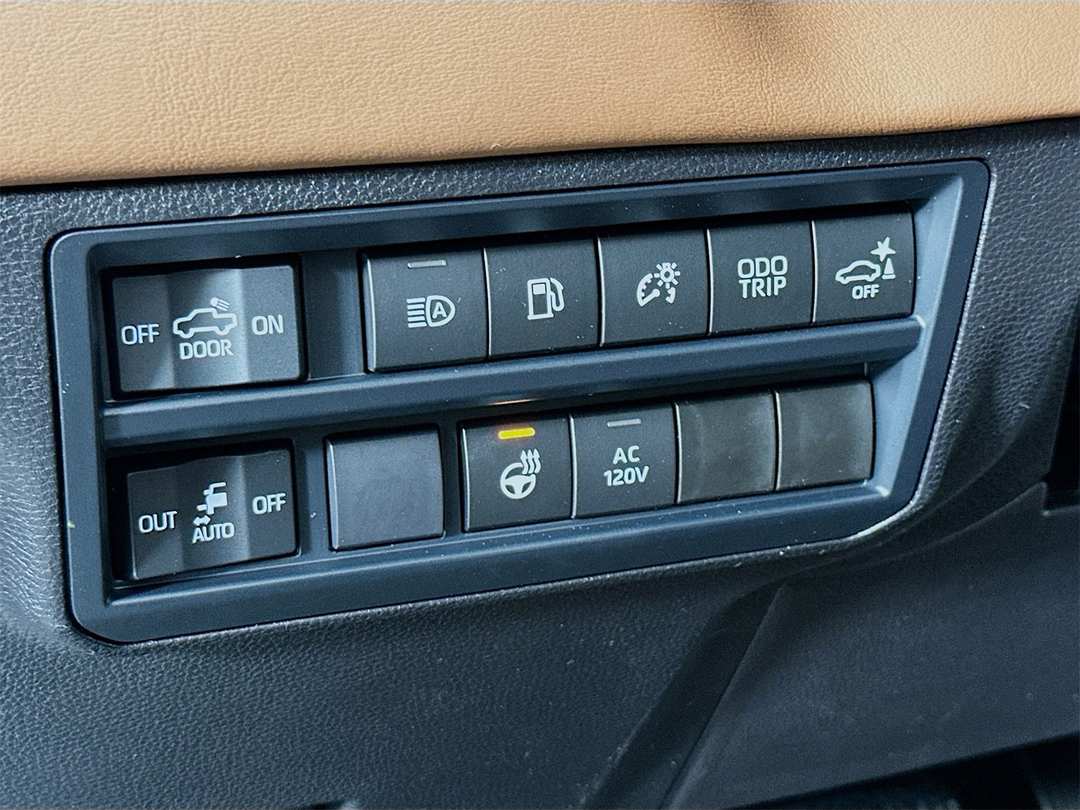 2026 Toyota Tundra 1794 Edition - Image 10