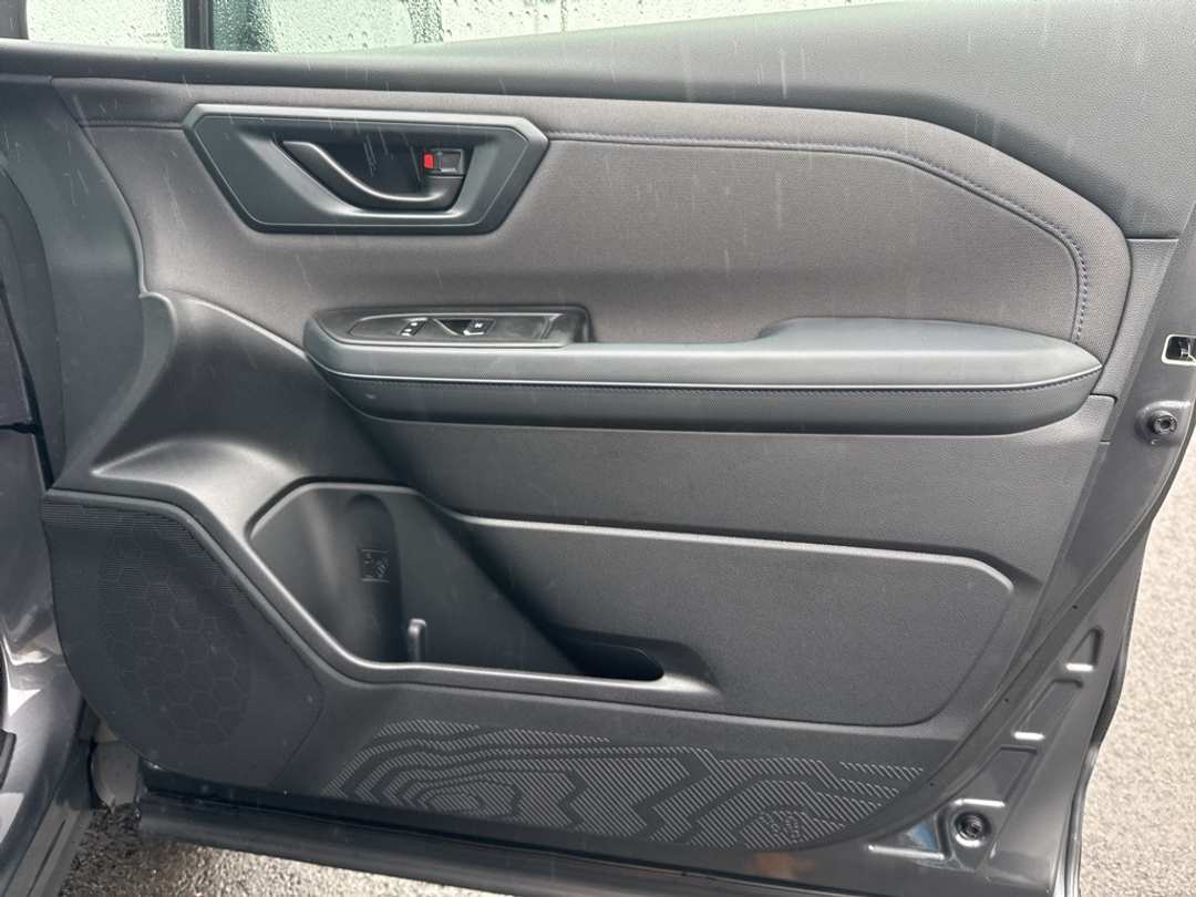 2026 Subaru Forester Premium - Image 28