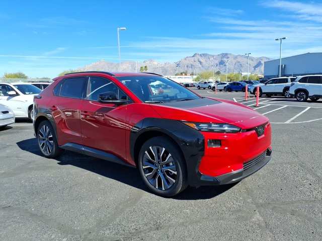 2026 Subaru Solterra Limited