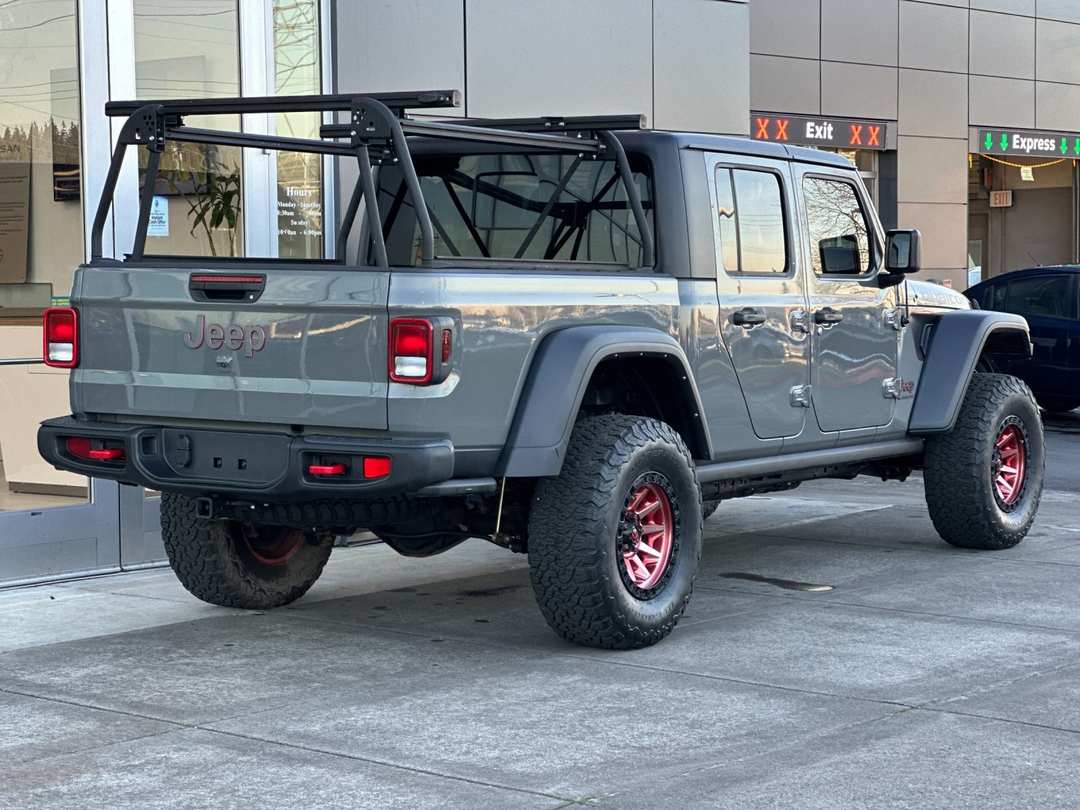 2021 Jeep Gladiator Rubicon - Image 3