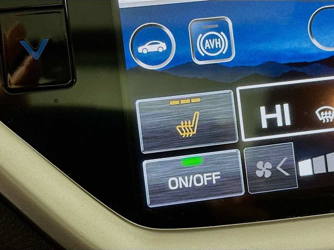 2023 Subaru Ascent Limited - Image 22