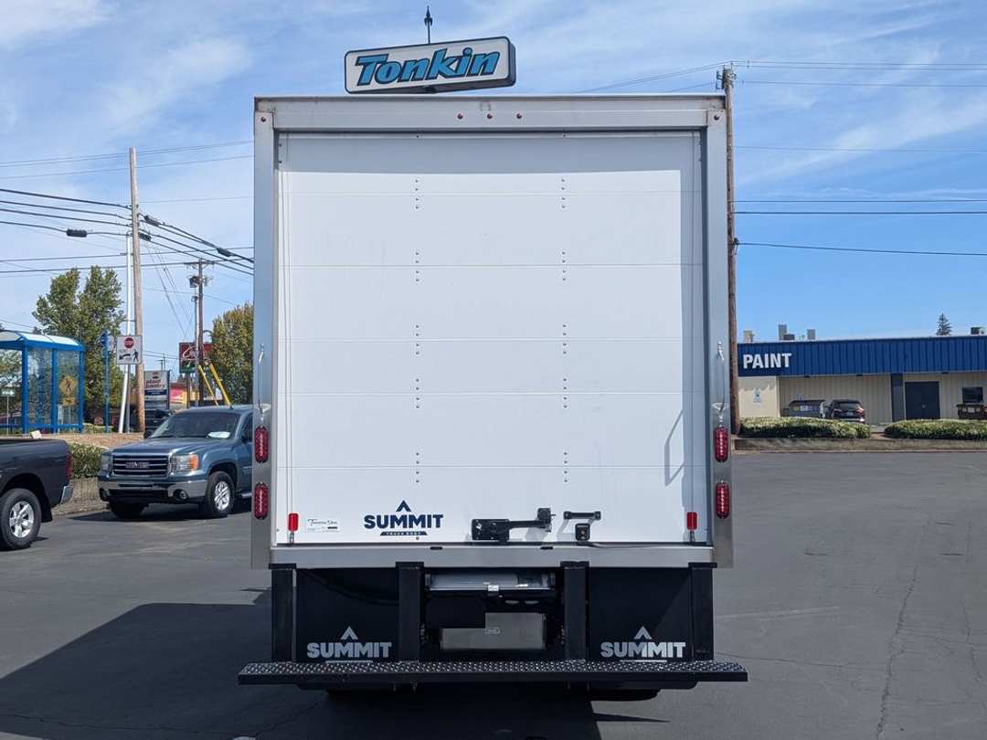 2024 Chevrolet 5500 Hd Lcf Dry Box - Image 5