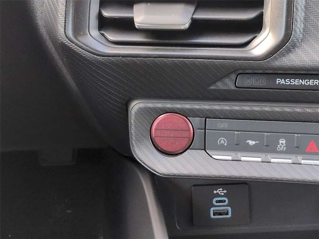 2026 Ford Mustang GT - Image 16