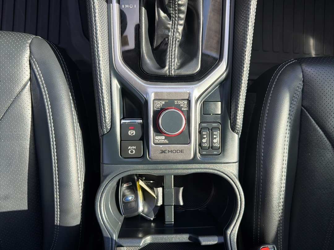 2024 Subaru Forester Touring - Image 36